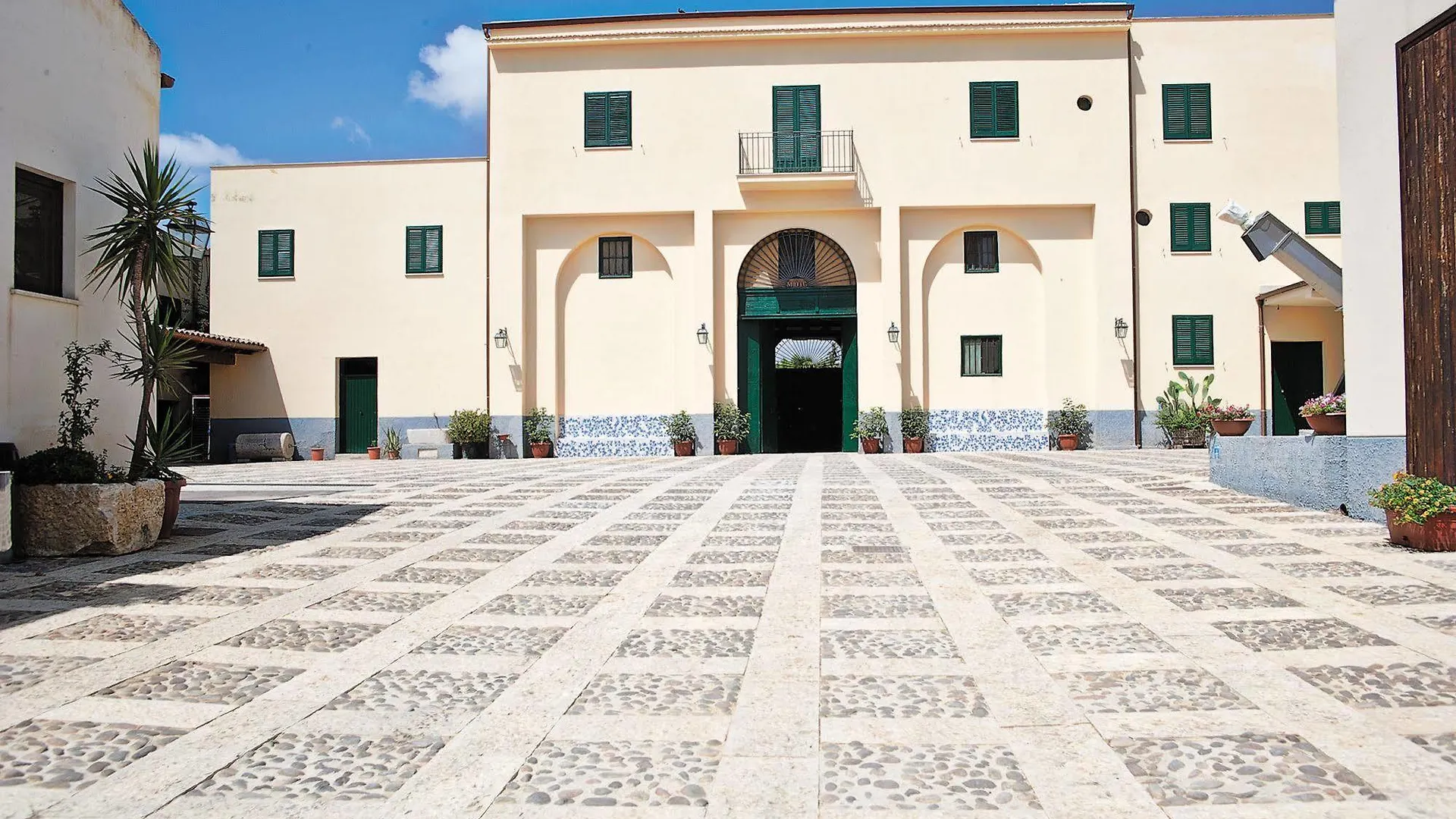 مزرعة للإقامة Agriturismo Sirignano Wine Resort