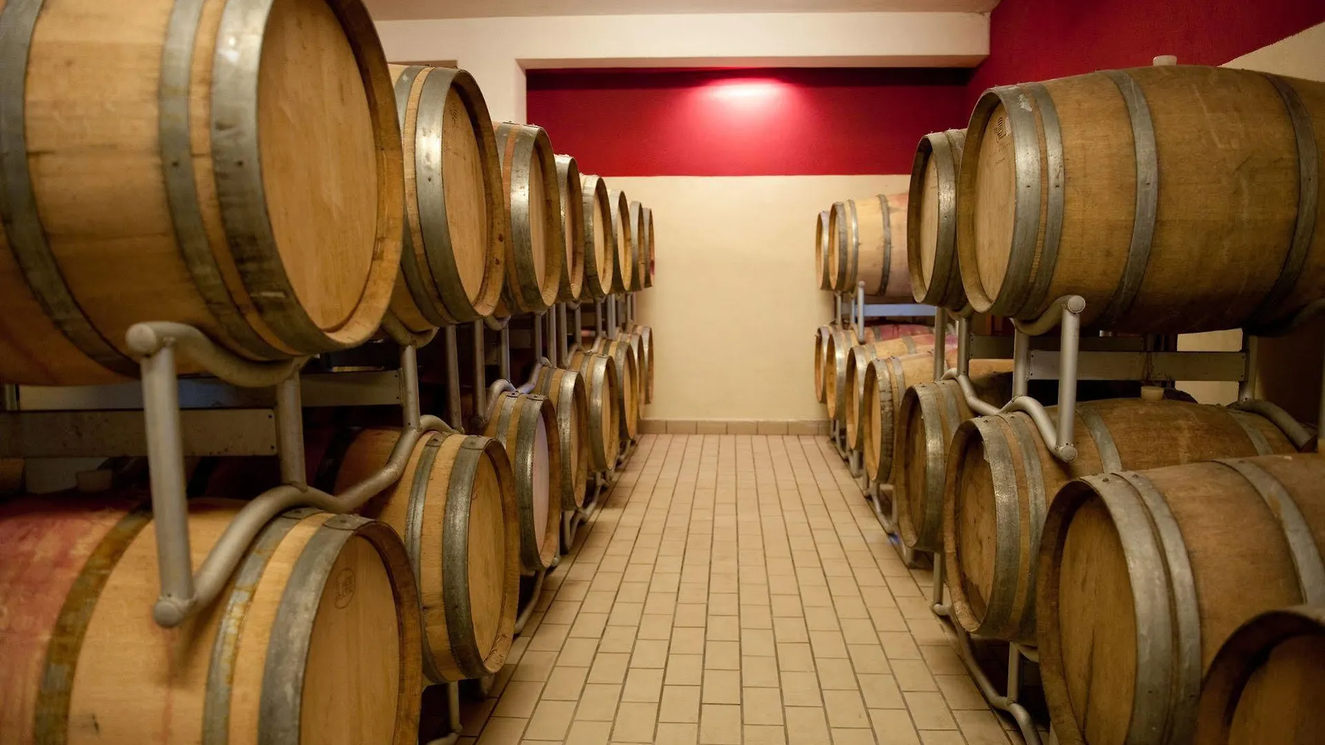 Agriturismo Sirignano Wine Resort مزرعة للإقامة